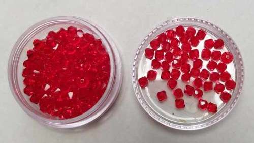 Swarovski Crystal Bicone, Red, 4mm, 1pc