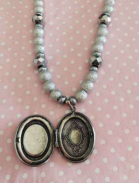 Perrine Necklace, Silver Grey Glass Pearls + Silver Crystal Beads + Cameo, Lobster Clasp, 46cm + 5cm