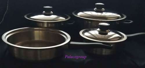 Artisan Fine Quality Cookware Set, 7pc, Display Item, See Photo`s For More Info