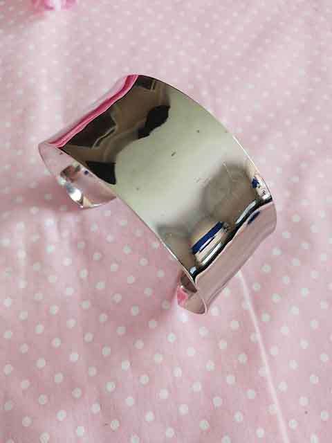 Burtell Bracelet, Silver Bangle Stamped 925, Top Width 31mm, Weght 28.7gr, 1pc