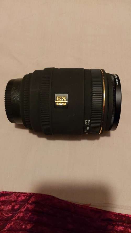 Sigma 70mm 1:2.8 DG Macro lens. Nikon mount