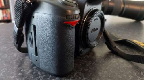 Nikon D7000 BODY ONLY