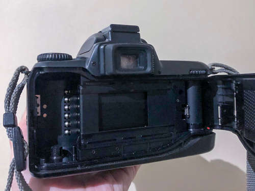 2x Film cameras - Nikon F65 & F80 + Sigma 70-300mm lens - Untested