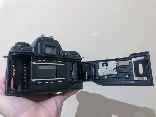 2x Film cameras - Nikon F65 & F80 + Sigma 70-300mm lens - Untested