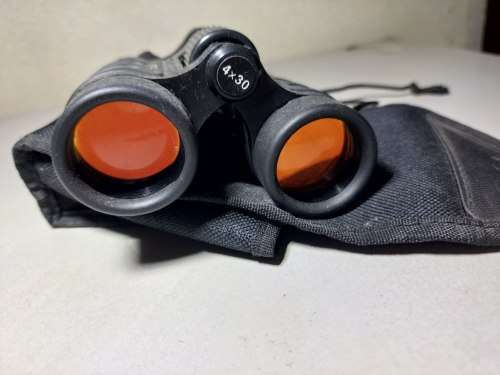 BINOCULARS & MONOCULARS