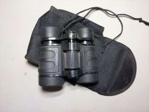 BINOCULARS & MONOCULARS