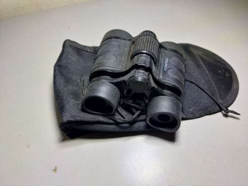 BINOCULARS & MONOCULARS