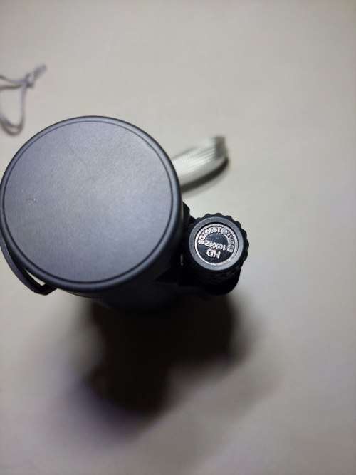 BINOCULARS & MONOCULARS