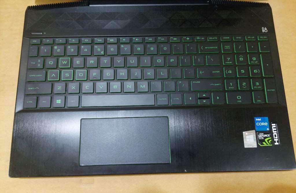 GAMING SPEC!*HP PAVILION 15 GAMING*i5-8300H*12GB*256GB SSD*1TB HDD*GTX1050*