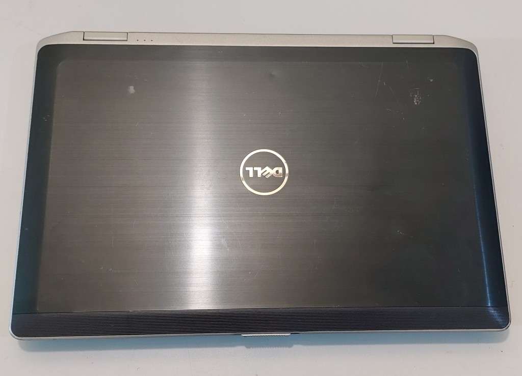 DELL LATITUDE E6530 (i7-3520M)
