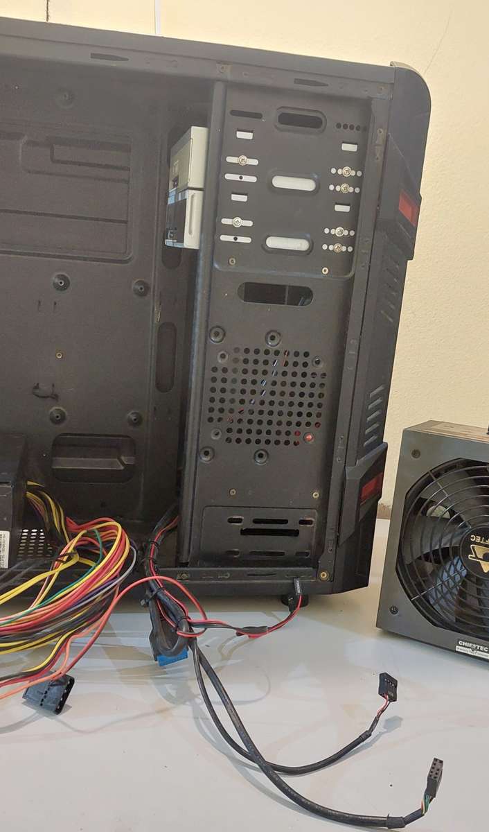 Desktop case + 2 PSUs