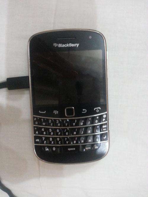 Blackberry Bold 9900