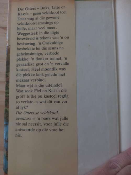 Die Otters se veldskoon-avontuur deur Cor Dirks (1ste uitgawe, 1ste druk 1988)