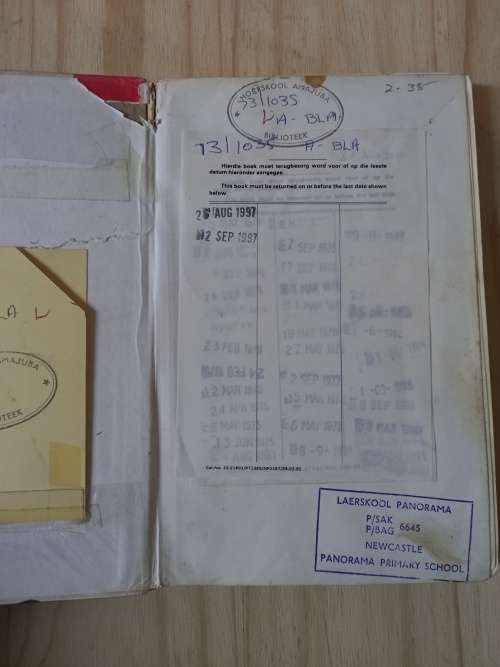 Maasdorp se Drie Musketiers (Nr 6) deur Stella Blakemore (5de uitgawe 1972)