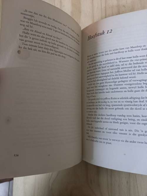 Maasdorp se Drie Musketiers (Nr 6) deur Stella Blakemore (5de uitgawe 1972)