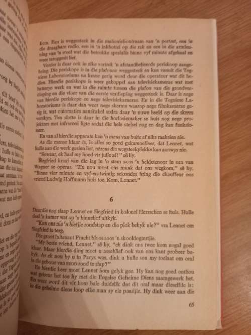 Lennet en die geheimsinnige meneer T deur Luitenant X (1ste uitgawe 1980)