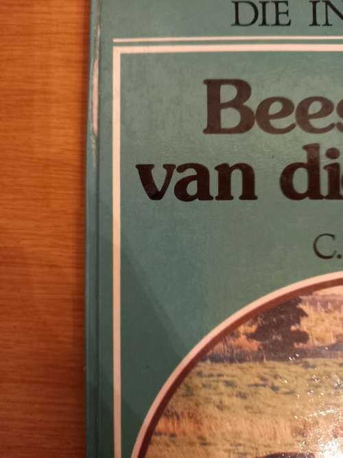 Die Insig-Reeks - Beesrasse van die wereld deur C. Maree (1ste uitgawe 1982)