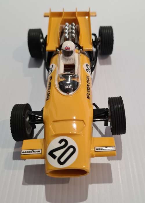 SCX Vintage McLaren M9A D.Bell 1969
