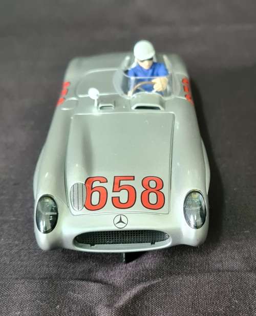 Scalextric Mercedes 300 SLR