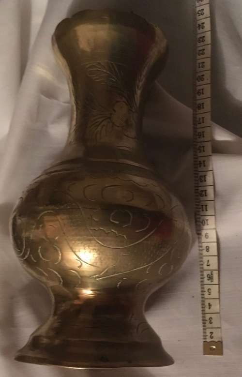 Brass vase - 25cm high