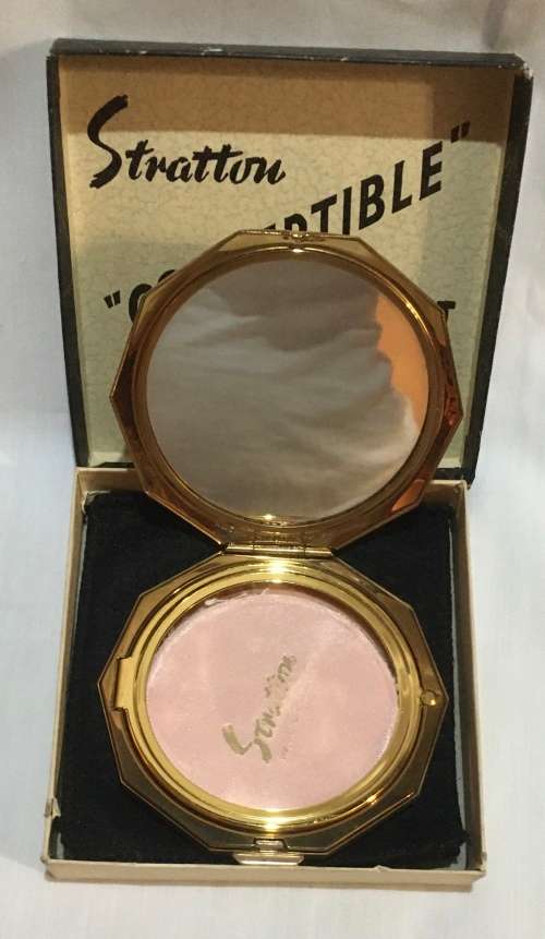 Compact by Stratton in original box