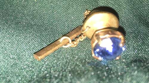 Tie pin and cufflinks set