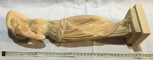 Roman goddess with urn composite figure - 40 cm