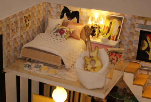 Cynthias Holiday (Brand new, in stock, can ship immediately)