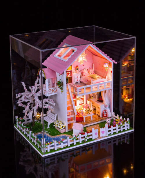 Spring Romance (Brand new, in stock, can ship immediately)