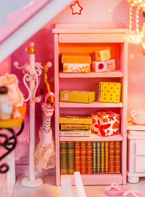 Spring Romance (Brand new, in stock, can ship immediately)