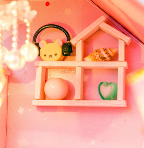 Spring Romance (Brand new, in stock, can ship immediately)