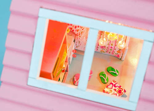 Spring Romance (Brand new, in stock, can ship immediately)