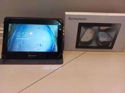 LENOVO S6000-H TABLET(includes protective case)