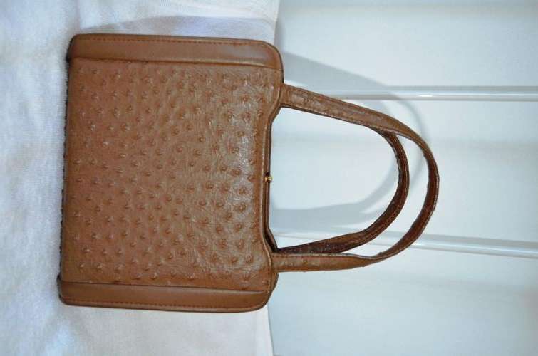 VINTAGE OSTRICH LEATHER HANDBAG