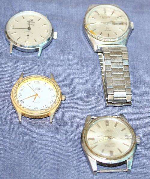 4 Watches