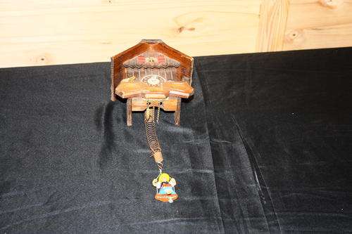 Miniture Cuckoo Clock for repairs