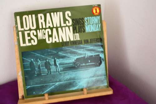 Lou Rawls Les McCann - Stormy Monday