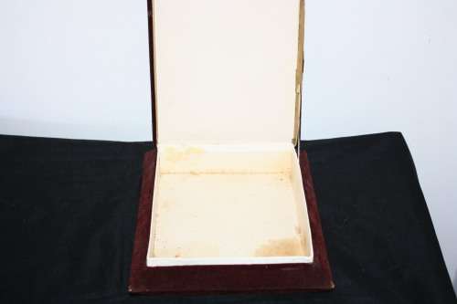 Chocolate Box Velvet Lined