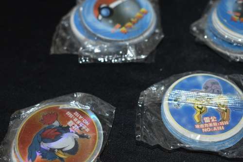 160 Bootleg Pokemon Tazo's