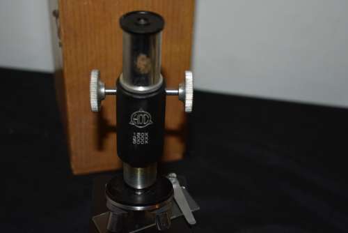 Boxed Microscope. Slides and Extra's