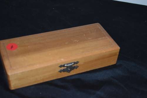 Boxed Microscope. Slides and Extra's