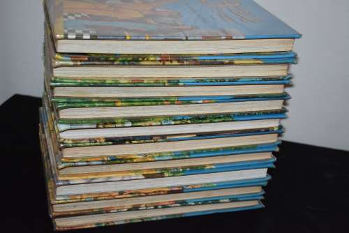 Set of 10 English Childrens Bible Story