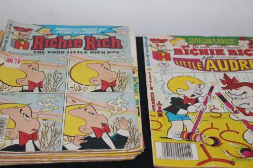 9 Richie Rich Comic Books