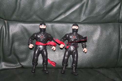 2x Ninja Action Figures
