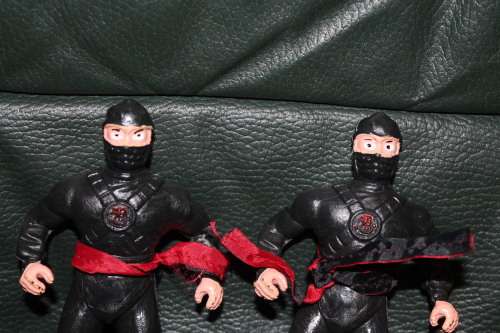2x Ninja Action Figures