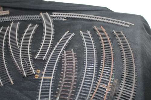 16 Assorted Train Tracks