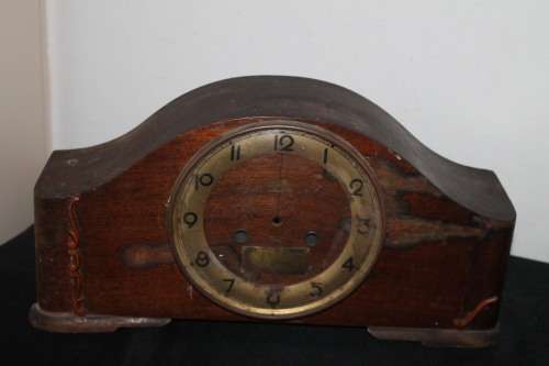 Mantle Clock Casing only with key