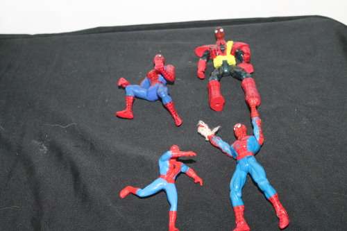 Spiderman x 4 Action Figures