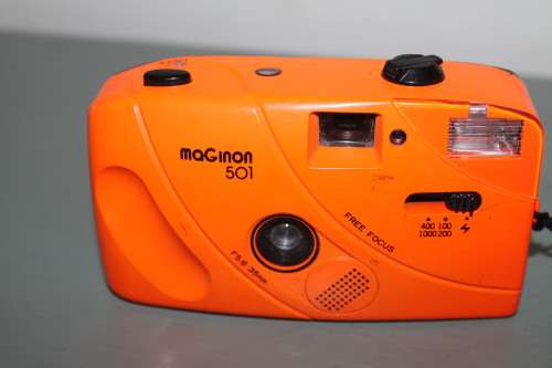 MaGinon 501 Orange Camera