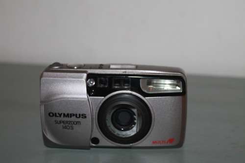 Olympus Superzoom 140S